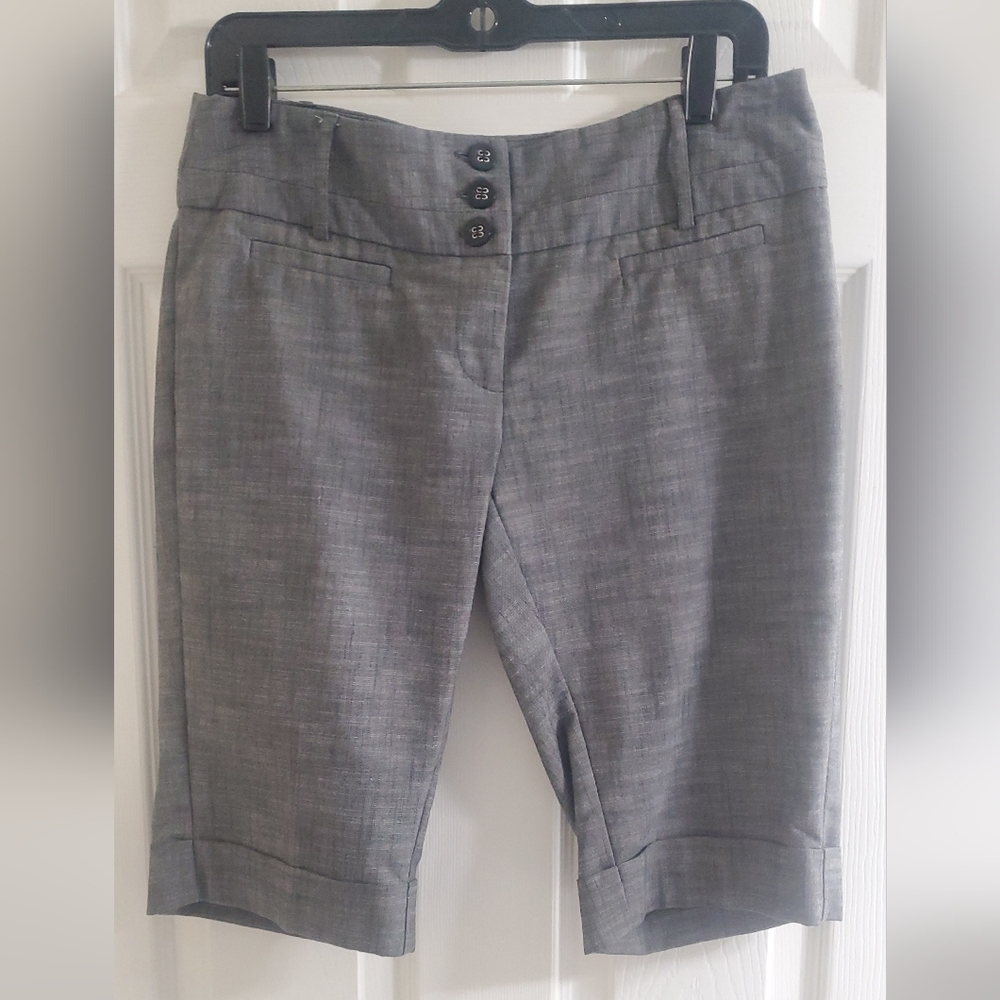 Gray Women's Cropped Pants